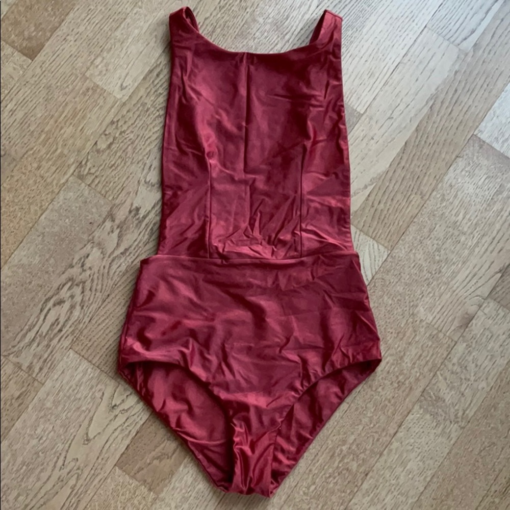 Roxy // one piece bathing suit